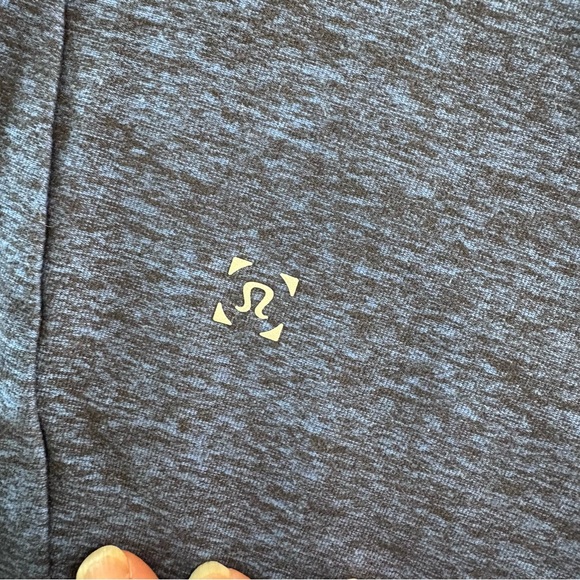 Lululemon Surge Warm 1/2 Zip Heathered Hero Blue. Size Medium. - Picture 7 of 14